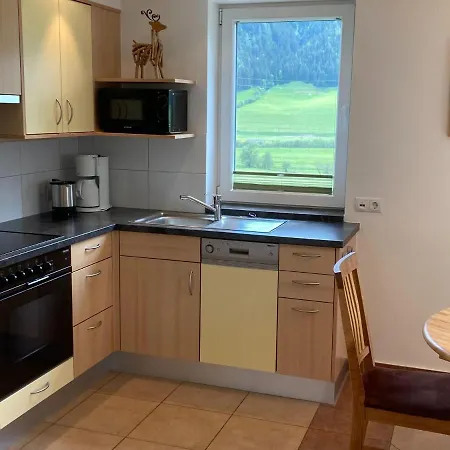 Daire In Pinzgau With A Large Terrace