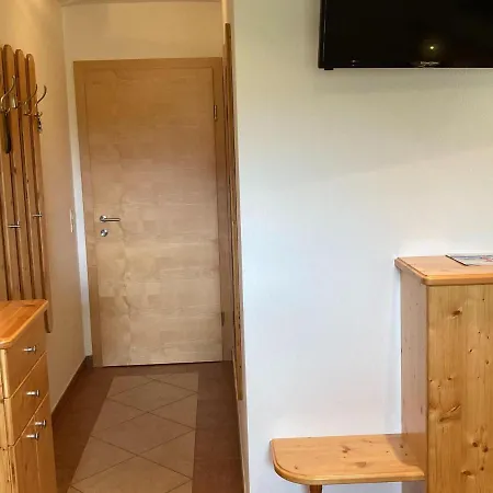 Apartment In Pinzgau With A Large Terrace Mittersill