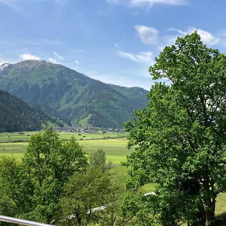 In Pinzgau With A Large Terrace *