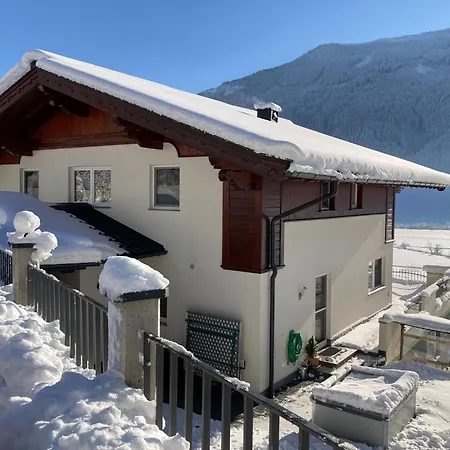 In Pinzgau With A Large Terrace Apartment Mittersill