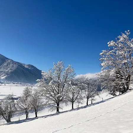 In Near Lift 아파트