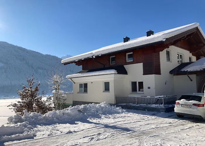 Apartamento In Near Lift *